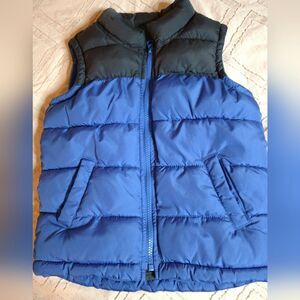 Bundle Boys 5T Old Navy Puffer Vest Black & Blue, Old Navy 5T Zip Sweater Vest